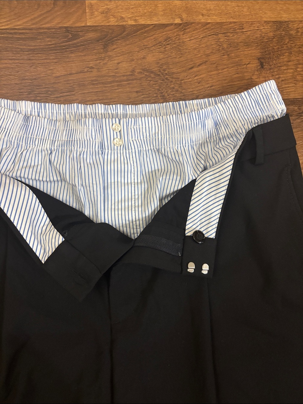 Women's Black Pull-On Dress Shorts - Casual to Smart